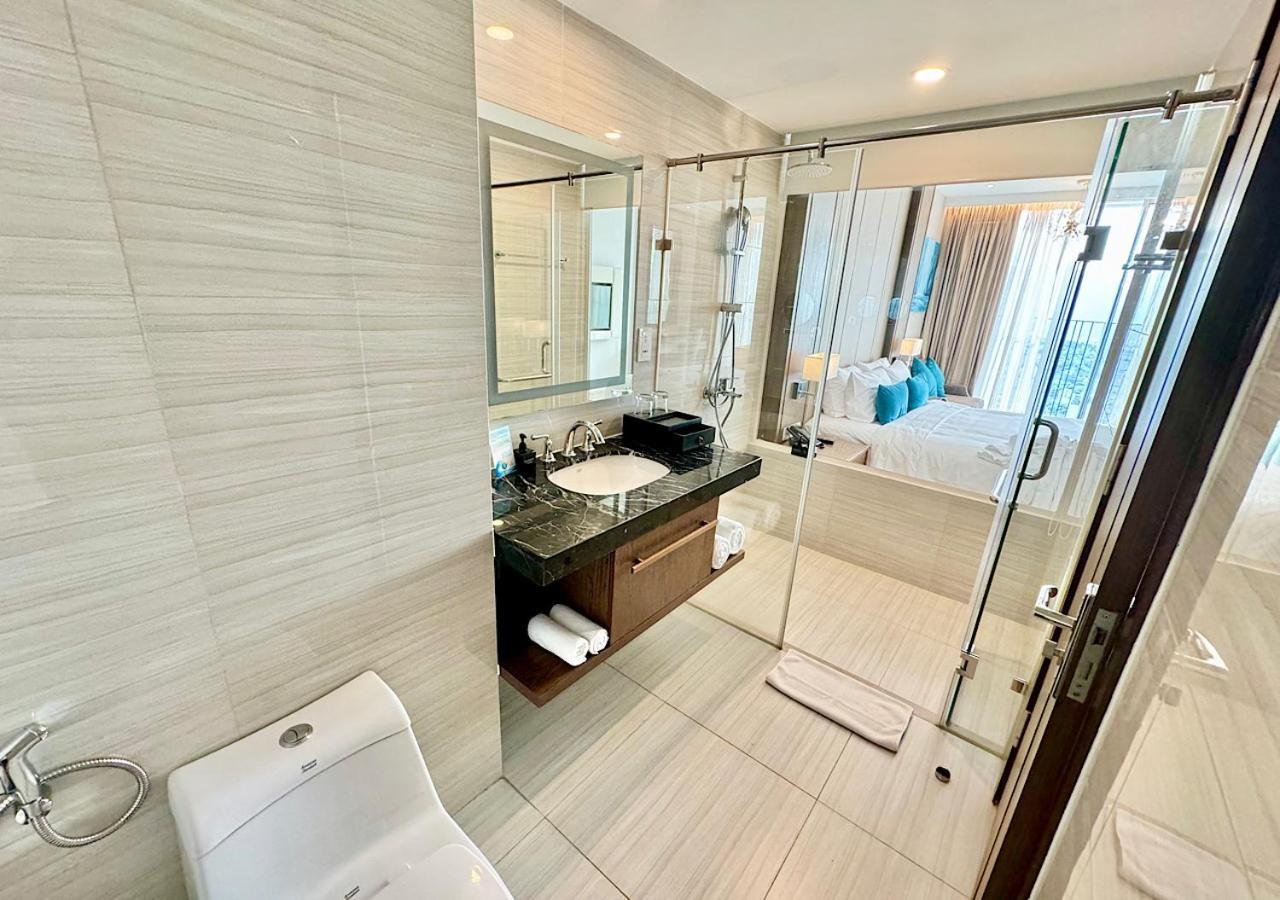 Panorama Luxury Beach Nha Trang Hotel Bagian luar foto